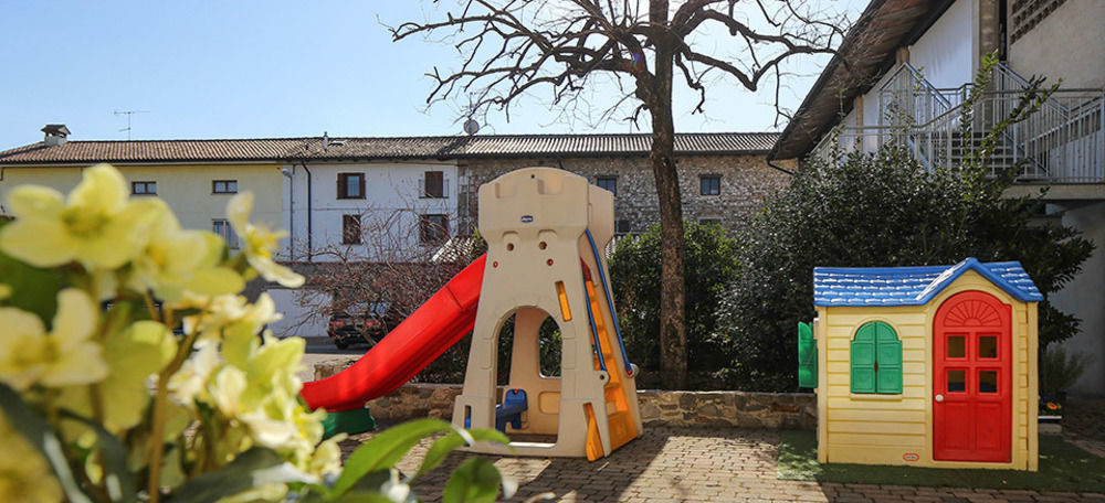 Вилла Agriturismo Tonutti Tavagnacco Экстерьер фото